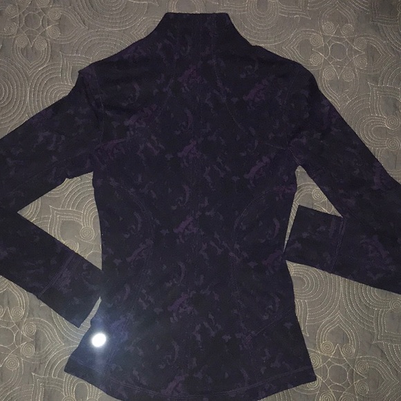 🎉HOST PICK🎉Lululemon Forme Jacket ll - Picture 3 of 9